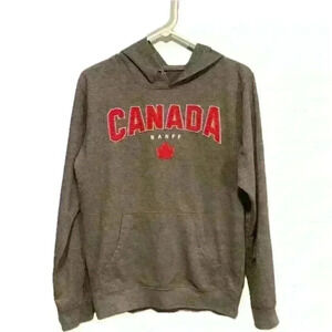 Canada Banff Gray Hoodie Lightweight Sweatshirt Maple Leaf medium Front Pocket